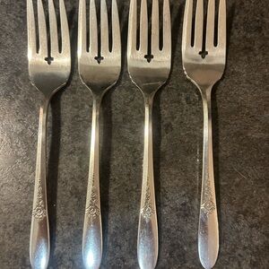 Oneida Community Tudorplate Silver plate Fork Set - Carleton